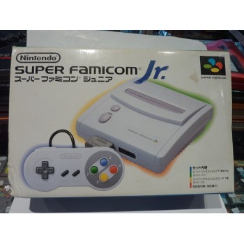 SUPER FAMICOM JUNIOR En Boite SUPER FAMICOM JUNIOR En Boite
