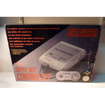 SUPER NINTENDO CONTROL SET d&eacute;zonn&eacute;e (R&eacute;serv&eacute;e R&eacute;gis)
