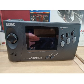 NOMAD Sega avec batterie et alimentation (sans boite)