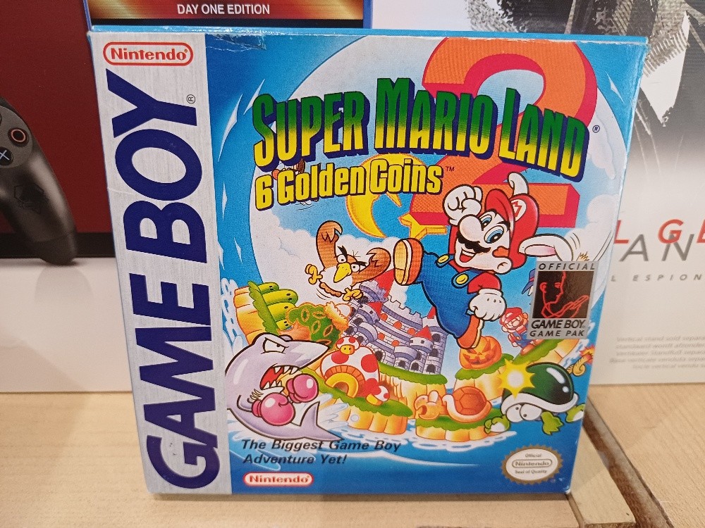 Boîte Gameboy Super Mario Land 2, manuel et plateau - JEU SANS inclus - France