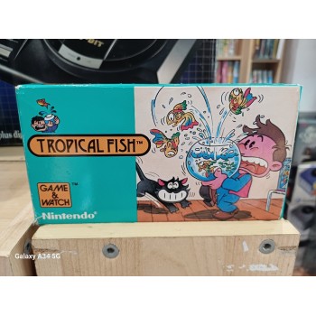 TROPICAL FISH Game & Watch